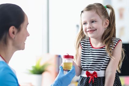 Shorter Antibiotic Course May Benefit Some Kids With UTIs