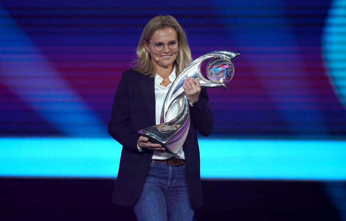 Who is the youngest manager at the UEFA Women’s Euros 2025?