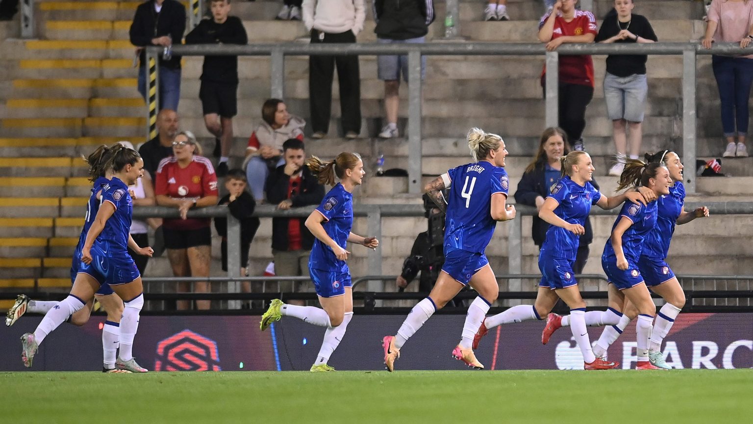 Chelsea crowned WSL champions after Man Utd win & Arsenal implosion