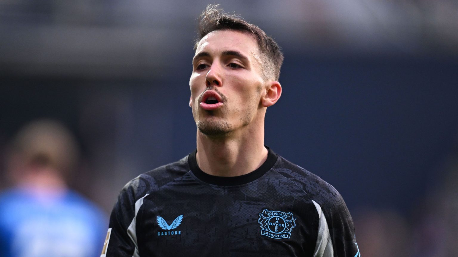 El Barcelona alista el regreso de Alejandro Grimaldo tras una década fuera del club