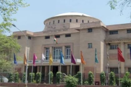 International Museum Day: ताजमहल हो या लाल किला… देशभर के सभी स्मारक और म्यूजियम में आज फ्री में मिलेगी एंट्री