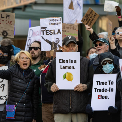 Tesla’s Q1 results show the financial cost of Musk’s support for Trump