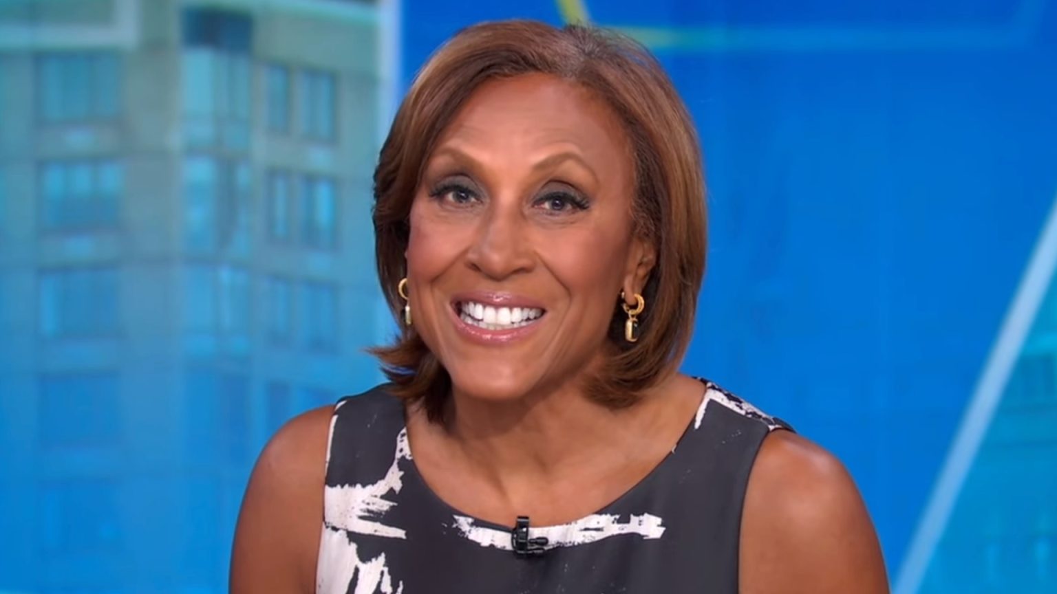 Robin Roberts announces baby news live on GMA during joyful moment alongside co-stars
