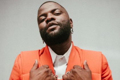 Skales teases new track, sends fans into frenzy with snippet
