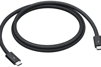 Why Do Some USB Ports Have Lightning Bolts? Here’s What It Means