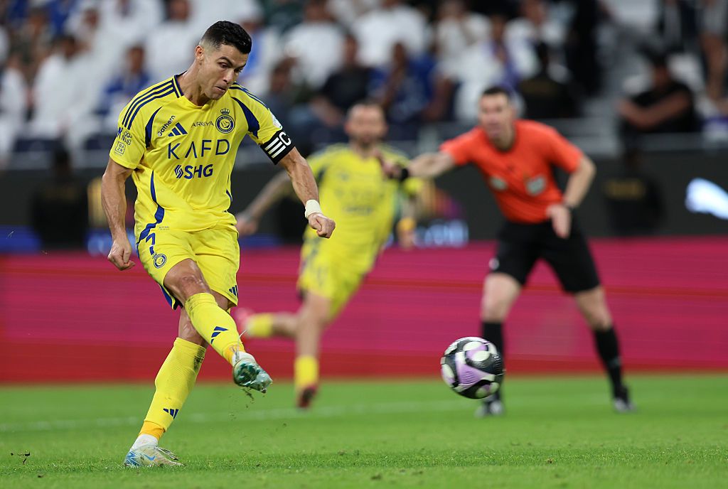 Cristiano Ronaldo edging closer to bombshell transfer