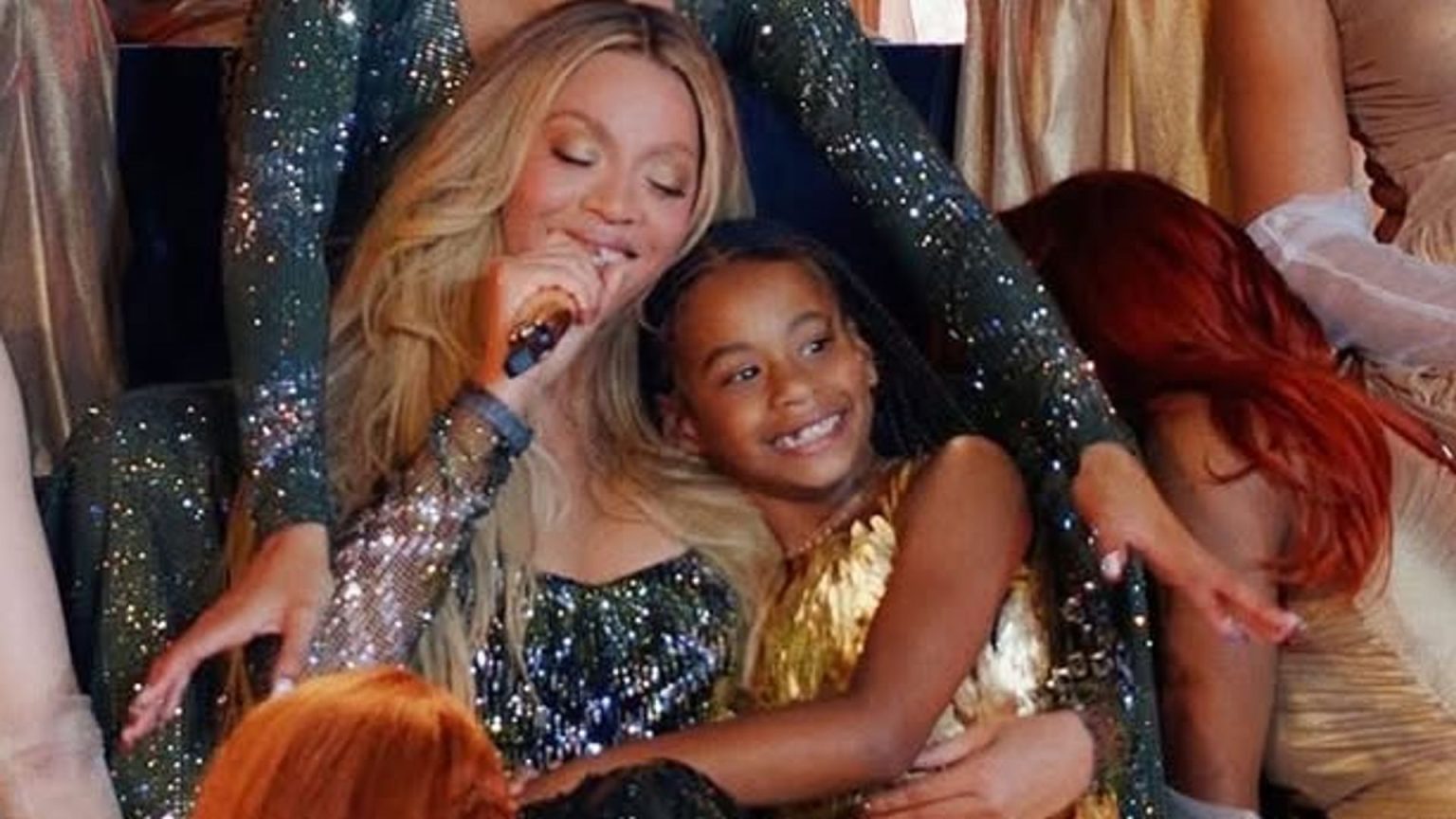 Rumi Carter’s three word response to being cheered on stage with mom Beyoncé reflects her big personality