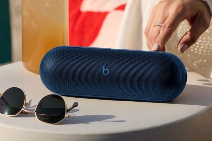 Beats debuts two new colors for its best-selling Beats Pill speaker