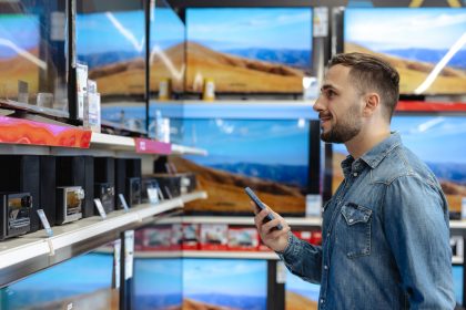 How Did TVs Become So Cheap? A Brief Look At The Evolution Of The Technology