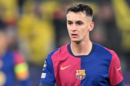 Barcelona star hints at response to Chelsea transfer links