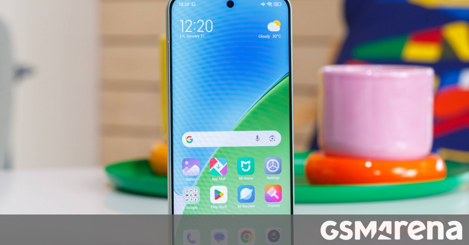 Xiaomi 16 to have the best smaller screen and biggest battery for its size