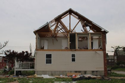 Volunteers Help Tornado-Hit St. Louis Amid Wait for Federal Aid