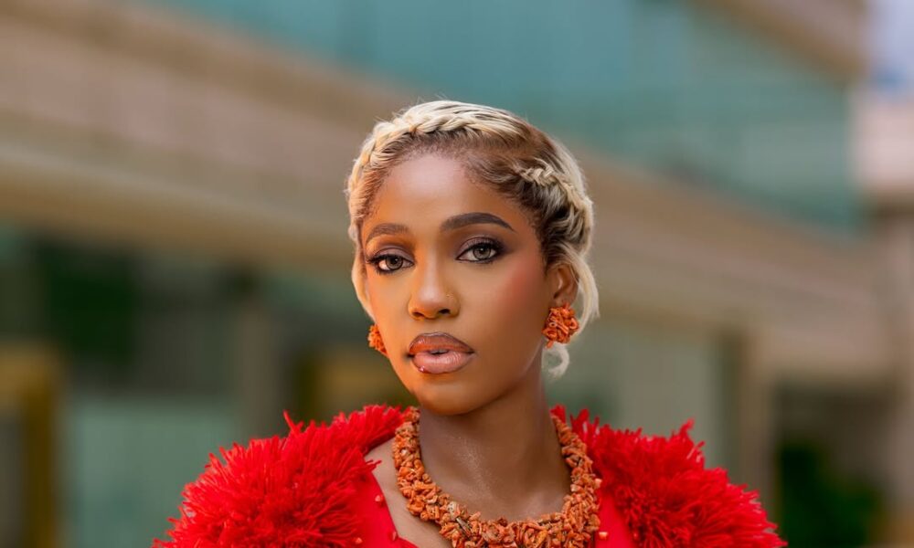 Efe Irele Serves Tradition & Glamour in Edo-Inspired Premiere Look