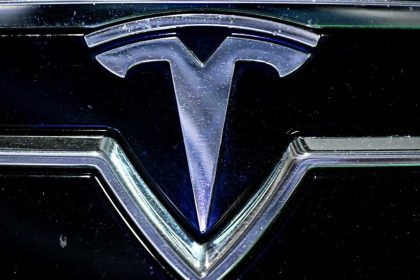 Tesla EU sales slump 52% in April: trade group