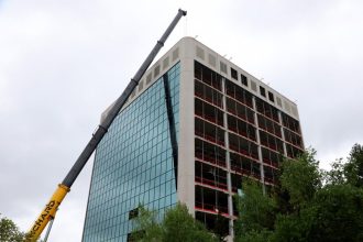 Kanata office building gets committee go-ahead for conversion to housing