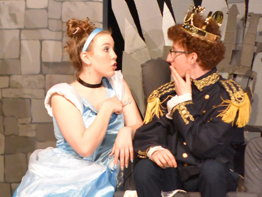 Merivale High School presents Game of Tiaras