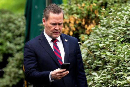Mike Waltz Has Somehow Gotten Even Worse at Using Signal