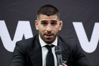 Ilia Topuria calls Islam Makhachev ‘biggest hypocrite I’ve ever seen in my life,’ Makhachev responds
