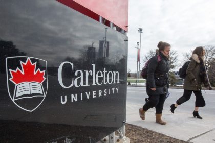 Carleton full-time faculty and librarians can strike in early May