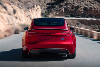 Tesla threatens to sue Canadian government over frozen incentives