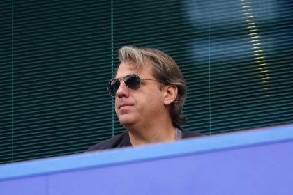 Chelsea have already signed ’25-goal striker’ according to Premier League cult hero