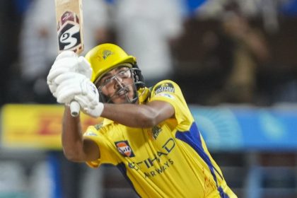 5 Youngest players to represent CSK in IPL
