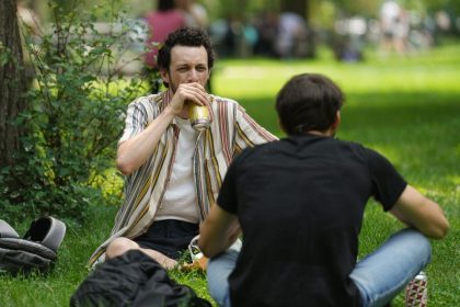City committee to debate whether to allow alcohol in parks