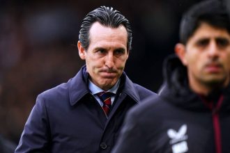 Aston Villa star receives offers from Man Utd and Barcelona after transfer hint