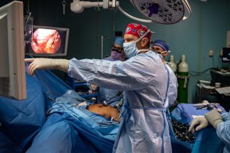 Bile Duct Injury Similar With Robotic-Assisted and Laparoscopic  Cholecystectomy
