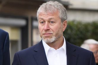 Ex-Chelsea owner Roman Abramovich faces possible lawsuit from the UK government