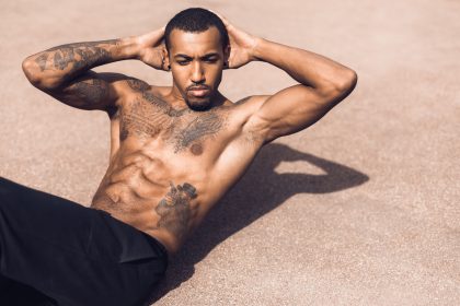 Exactly How to Eat and Train to Build a Six-Pack