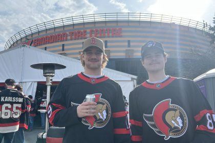 Playoff hockey makes long-awaited return to Ottawa
