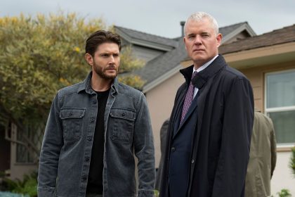 Eric Dane tries to ‘prevent another 9/11’ in explosive first trailer from Chicago Fire bosses
