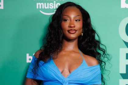 Tems Was the Moment in Blue as She Accepted Billboard’s Diamond Award
