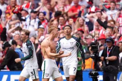 Sunderland promoted to Premier League on dramatic extra-time winner
