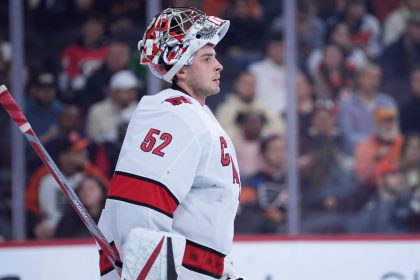 Hurricanes turn to Kochetkov over Andersen for Game 3 vs. Panthers