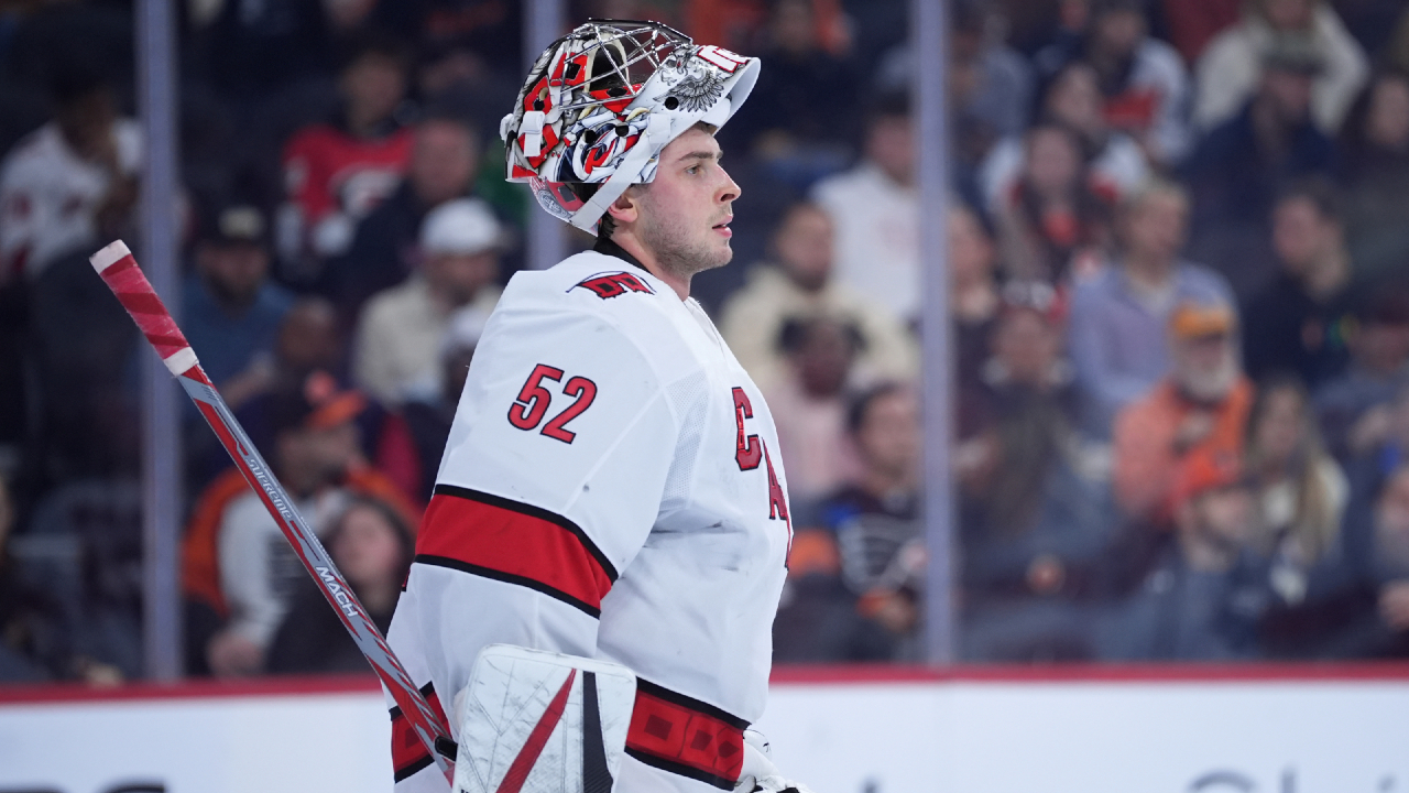 Hurricanes turn to Kochetkov over Andersen for Game 3 vs. Panthers