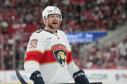 Carolina Hurricanes vs. Florida Panthers Game 3 Projected Lineups and Key Matchups