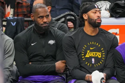 Anthony Davis reveals LeBron James’ weird pregame superstition