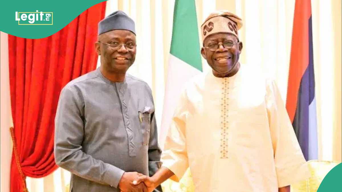 “What they gave me”: Pastor Tunde Bakare reveals actual reason he visited Tinubu