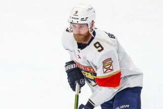 Sam Bennett wins Conn Smythe Trophy as Panthers claim 2nd straight Stanley Cup