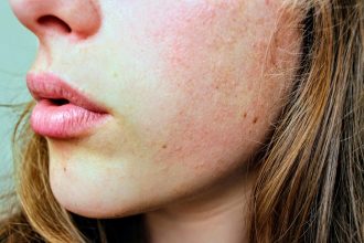 5 Best Homemade Anti-Ageing Face Masks for Glowing Skin