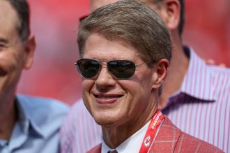 Calls Mount Against Clark Hunt’s Stadium Plans After Chiefs Veteran Takes Strong Stance for Arrowhead