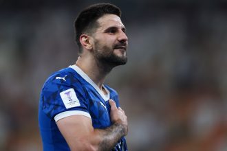 Man United and West Ham in the race to bring £40m ace back to the Premier League