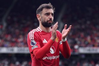 Sources: Bruno snubs Saudi offer, to stay at Utd