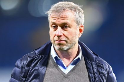 UK threatens to sue Abramovich over Chelsea sale