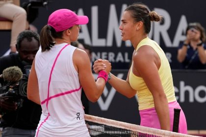 Blockbuster semifinal at the French Open: Will Swiatek or Sabalenka win?
