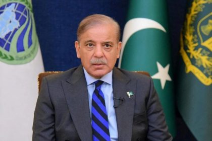 ट्रंप से फरियाद, कराची-लाहौर का ‘आसमान लॉक’… पाकिस्तान में भारत के हमले का खौफ चरम पर!