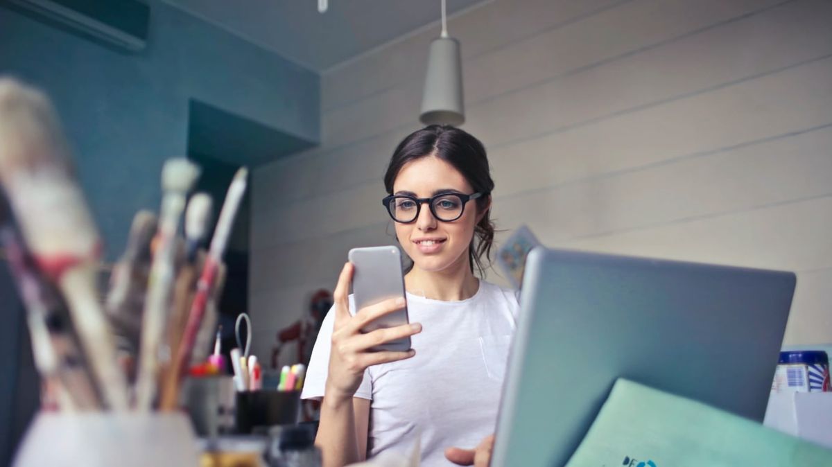 Got a Windows 11 PC and an Android phone? Microsoft wants to make using apps across those devices a seamless experience