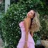 Zara McDermott’s creates her go-to beachy waves for summer with ‘unreal’ £30 hair waver